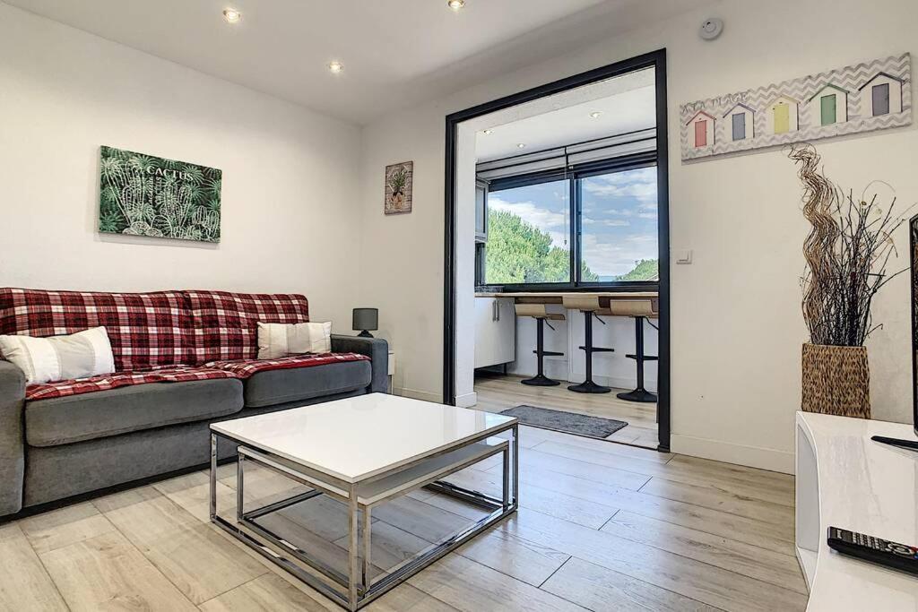 Appartement Renove 4 Personnes Saint Cyprien Port エクステリア 写真