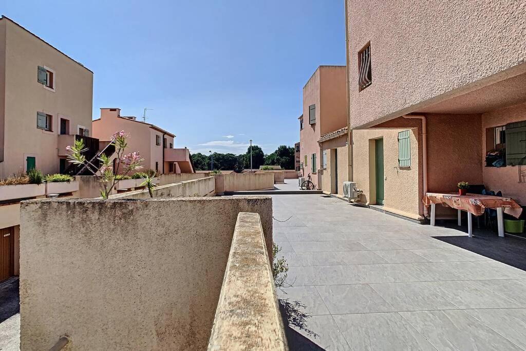 Appartement Renove 4 Personnes Saint Cyprien Port エクステリア 写真